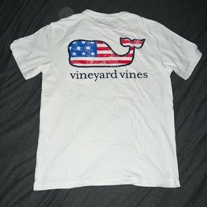 Vineyard Vines American Flag large logo cotton men’s t-shirt size S